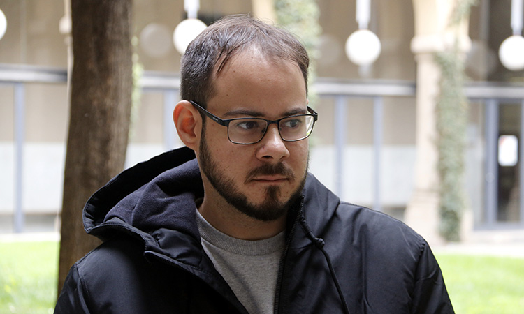 El Suprem ratifica la condemna de sis mesos a Pablo Hasél per agredir un periodista de TV3