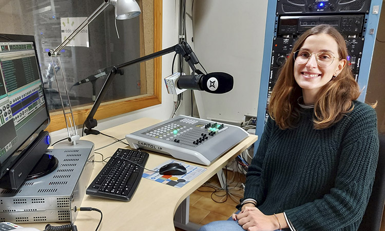 Judith Torner: “La ràdio local ha d’actuar d’enllaç amb el poble i ser un espai per fer-hi xarxa”