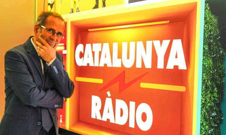 Kílian Sebrià: “La ràdio és un zombi que aguanta magníficament, tot i que l’han morta 70 vegades”